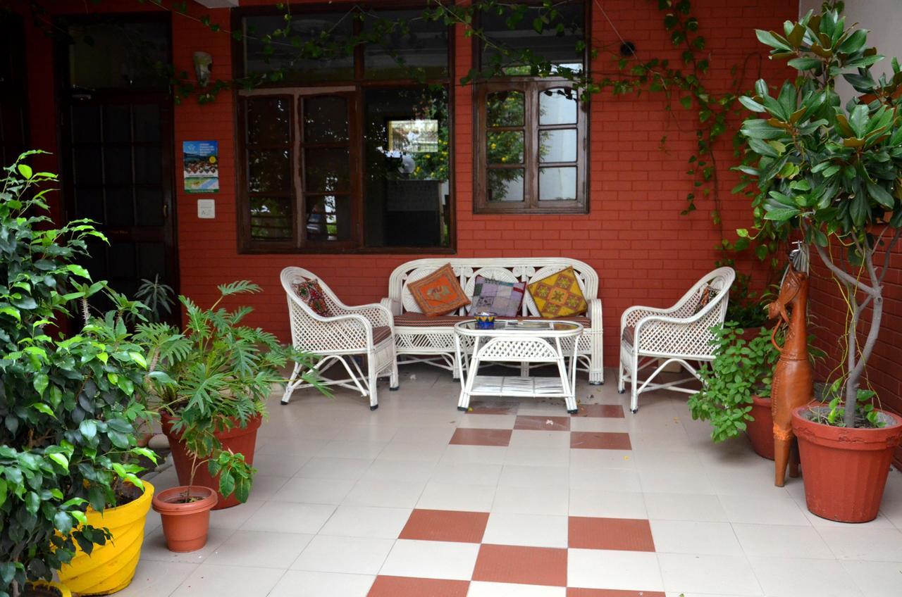Отель Ganga Vatika Ayurveda Bhavan Ришикеш Экстерьер фото
