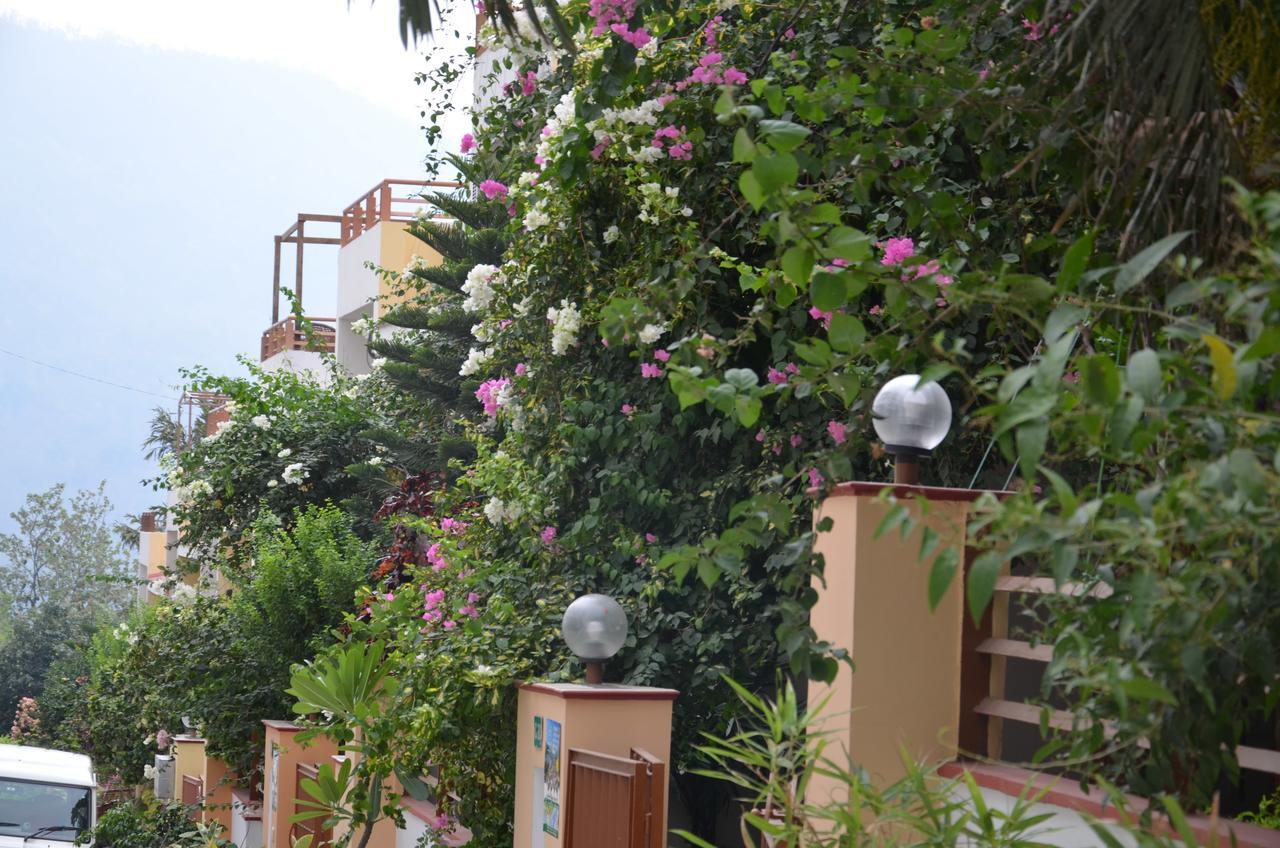 Отель Ganga Vatika Ayurveda Bhavan Ришикеш Экстерьер фото